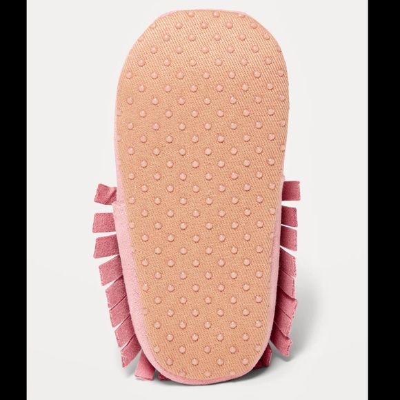 OLD NAVY unisex faux suede pink baby moccasin booties SIZE 12-18M NWT - Picture 4 of 7